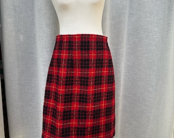 Red & Black Wool Blend Plaid Skirt USA Made Sz M