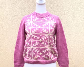 Vintage 1960’s  Saks Fifth Avenue Italy wool crew neck hand knitted pink sweater