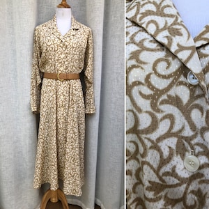 1980's Schrader Sport light brown and white swirl pattern long sleeve button down shirt dress