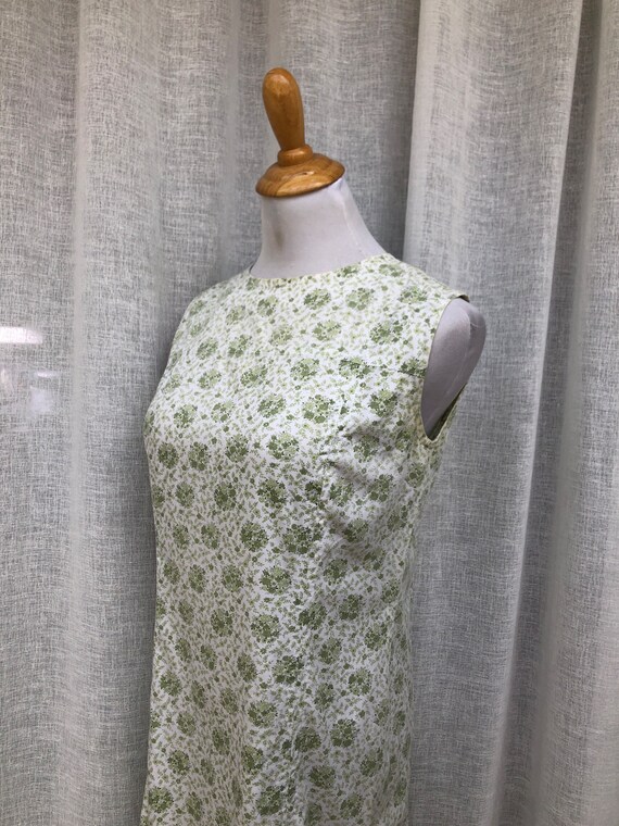 Vintage White and green floral cotton blend sleeveless dress