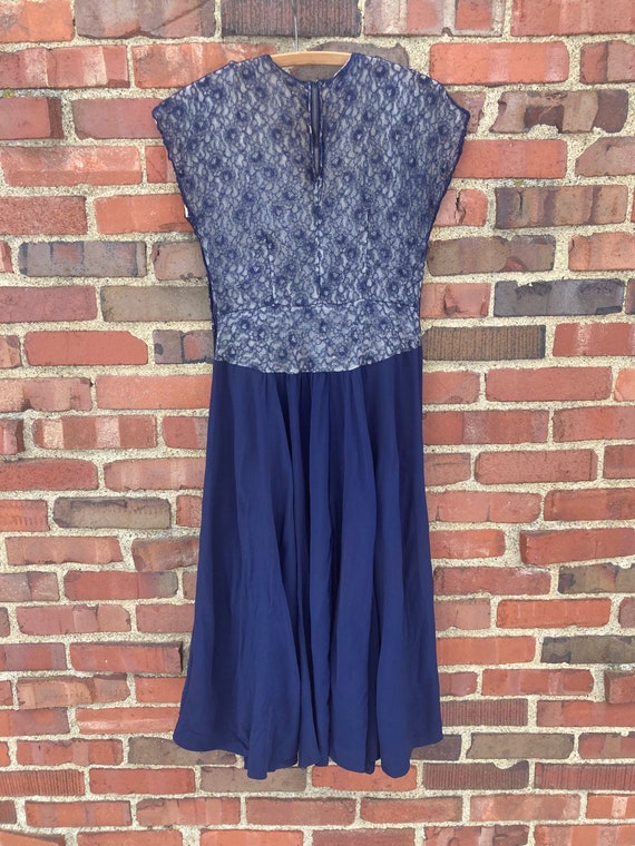 Small • 1940s LACE navy blue rayon cutout beaded … - image 7