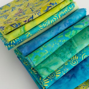 Fat Eighth Bali Assortment  Bundle - 10 Different Pieces - Hand Dyed Bali Batik Cotton Quilt Fabric