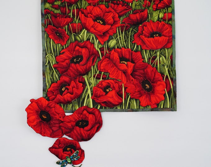 Handmade fiber art/quilting/--POPPY LOVE--home decoration--textile art