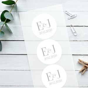 Glänzender weißer Hochzeitsaufkleber, Initialenaufkleber, personalisierte Aufkleber, benutzerdefinierte Aufkleber, Gunstaufkleber, Konfettiaufkleber