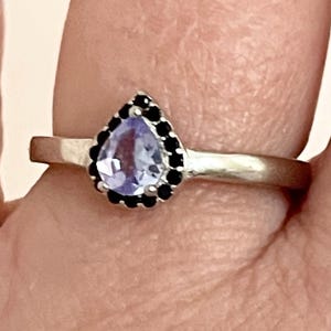 Anello in argento sterling 925 con aureola di spinello nero tanzanite viola blu naturale a goccia, misura 5,75
