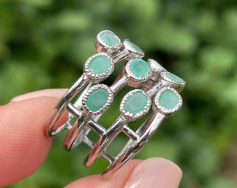 Natural Green Emerald sz 7.5 Multi Line Band Ring 925 Sterling Silver