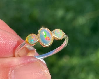 Unique Dainty Ethiopian Opal sz 7.75 Ring 925 Sterling Silver Gold / fine art minimalist gem ring