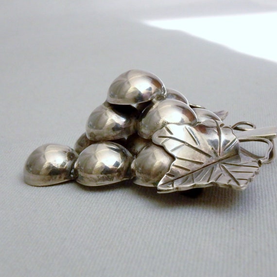 2-1/2” Taxco Sterling Silver Grape Cluster Pin or… - image 3