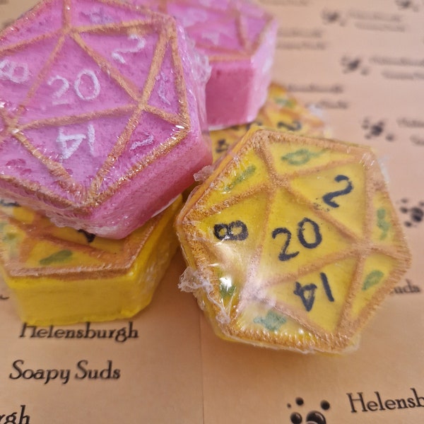 D20 dice shaped bathbomb mini, DND Themed Bathbomb, D20 Dice shaped, DND Themed gift, Nerdy gift, vegan friendly