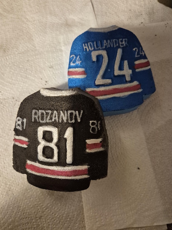 Heated Rivalry Jersey Bathbomb: Ilya/Shane Hockey Bathbomb, Hollander Rozonov Inspired Gift, Booktok Hockey Bathbomb Set