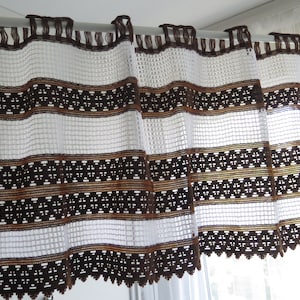 Vintage Valance, White Brown Striped Valance, Machine Crochet Country Farmhouse Window Treatment #4-71-4