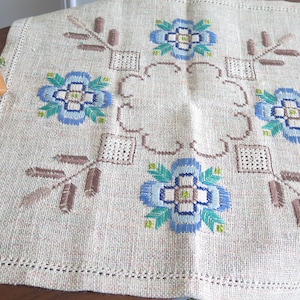 Embroidered Table Topper with Blue Flowers Scandinavian Vintage Small Floral Table Cloth #4-61-20