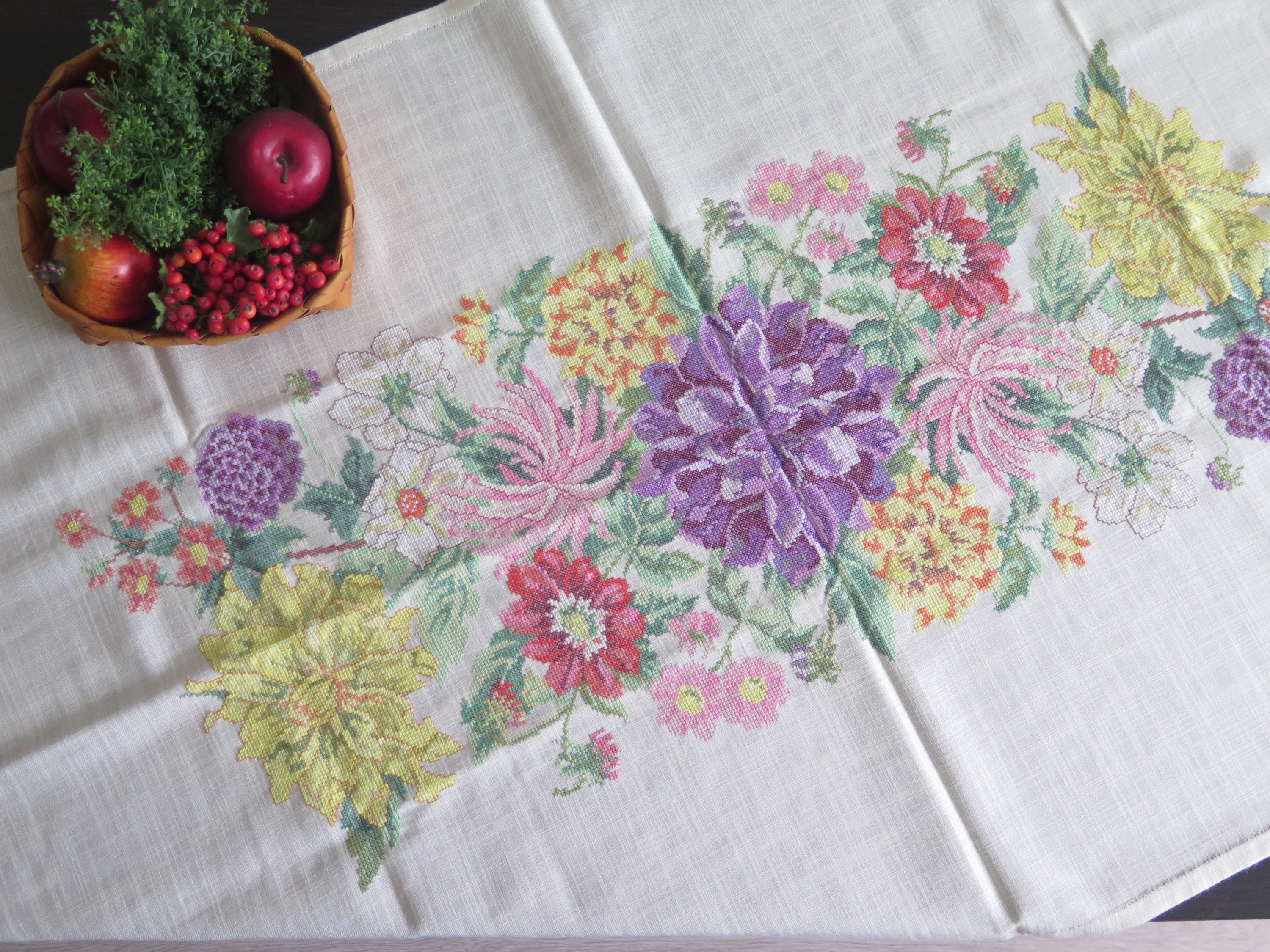 カラフルな花の刺繍テーブルクロス、ハンドメイドヴィンテージ #5-45-5