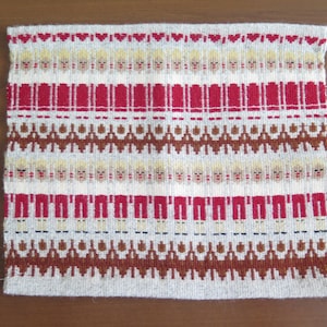 Handwoven Wall Hanging Scandinavian Fiber Art Woven Decor Detailed Woven Rosengång Gubbaväv Art Red Decor #4-23-9