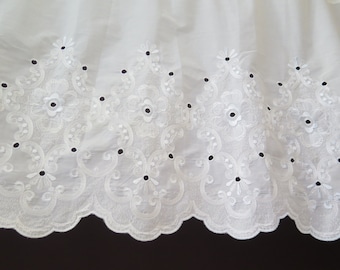Embroidered Vintage Cotton Cutwork White Floral Valance, 425 x 59.5 cm / 167.3 x 23.4 inch, Long Wide Cafe Curtain #4-70-25
