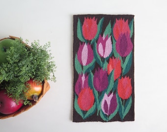 Hand Woven Decor Colorful Flowers Tulips Scandinavian Vintage Swedish Tapestry Flamsk Flemish Floral Decor #5-26-6