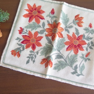 Kissenbezug Vintage Kissenbezug mit Orangen Blumen Gestickte Blumen #5-16-15