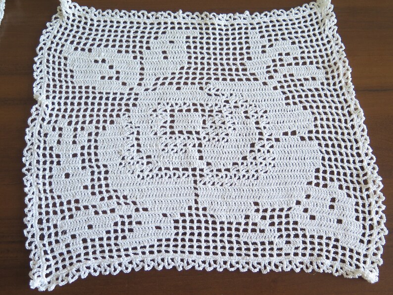 Crochet Doilies Set of 7 White Floral Crocheted Small Table Etsy