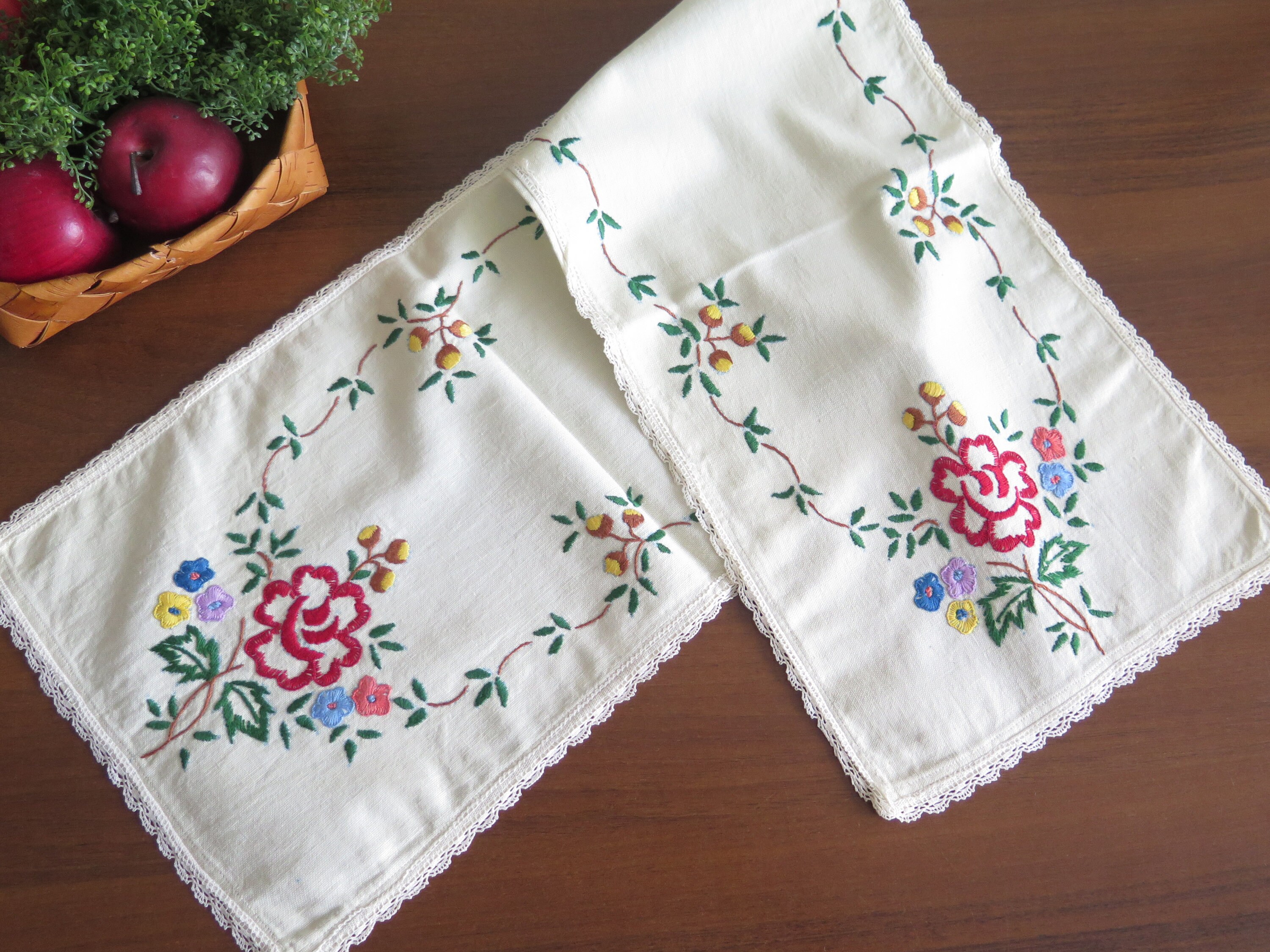 Embroidered Floral Small Table Cloths Set of 2, Swedish Embroidery
