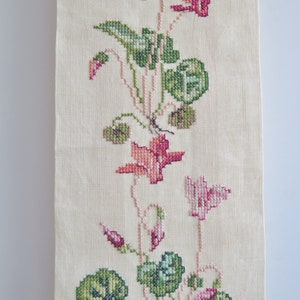 Embroidered Wall Hanging, Cross Stitch, Pine Cones, Pink Flowers, Vintage Swedish Scandinavian Wall Decor 4-69-40/41 image 9