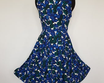 original vintage summer dress in a UK size 10, US size 6