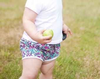 Mint Pink Floral Baby Shorts Toddler Shorts Girl Shorts Cluny Lace Trim Shorts Pink Floral Toddler Shorts Girl Shorts Floral Shorts Girl Pan