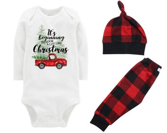 Kerstboom Truck Romper Buffalo Plaid Broek Winter Baby Outfit Jongen Rood Zwart Buffalo Plaid Het begint veel op Kerstmis te lijken