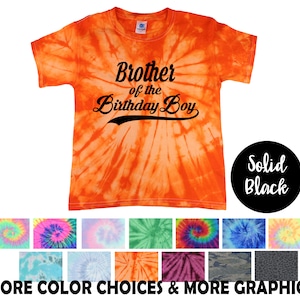 Chemise tie-dye frère de l'anniversaire garçon en vinyle uni Chemise de fête d'anniversaire frère Chemise d'anniversaire assortie Anniversaire famille Tie Dye B'day