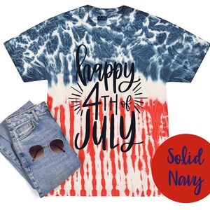 Happy 4. Juli Blau Rot Tie Dye Shirt Rot Weiß Blau Unabhängigkeitstag Feuerwerk Fourth of Juli T-Shirt Patriotic 4. Juli Party Shirt