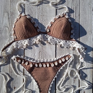 crochet bikini set High Hip in Tan Bronze with lace edgings and natural shells image 4