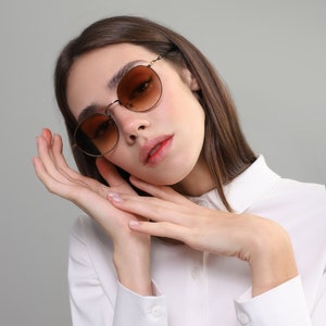 Tinted round sunglasses women with high-quality anti-reflective lenses UV400 protection from KlassGlass Brown