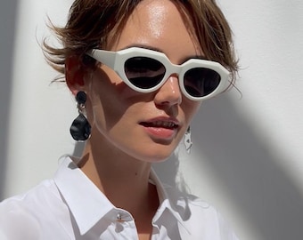 Geometric Cat Eye Sunglasses for Women – White TR90 Frame, Polarized UV400 Lenses