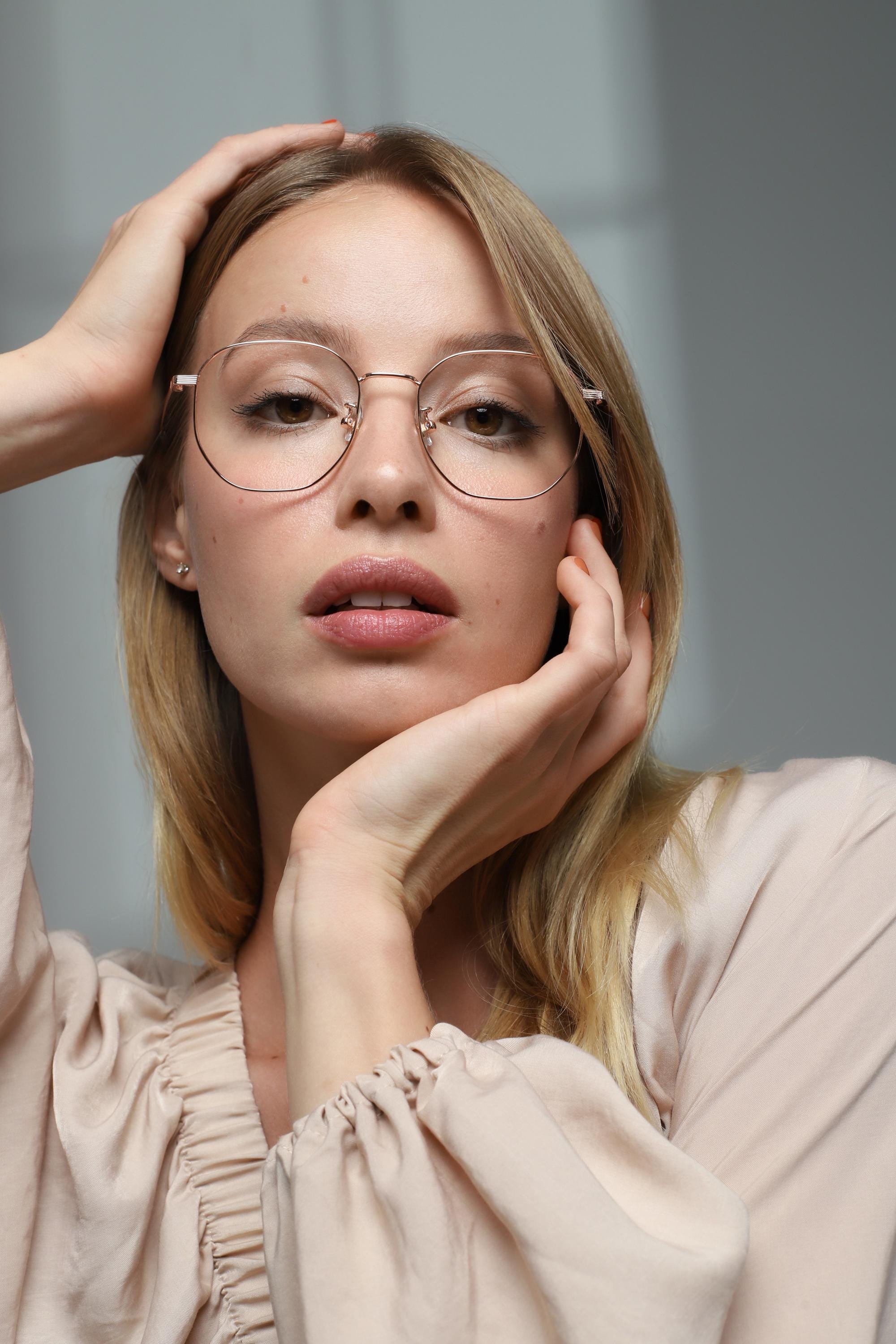 Rose Gold Square Glasses Frames: Titanium Alloy Eyewear  display picture 3