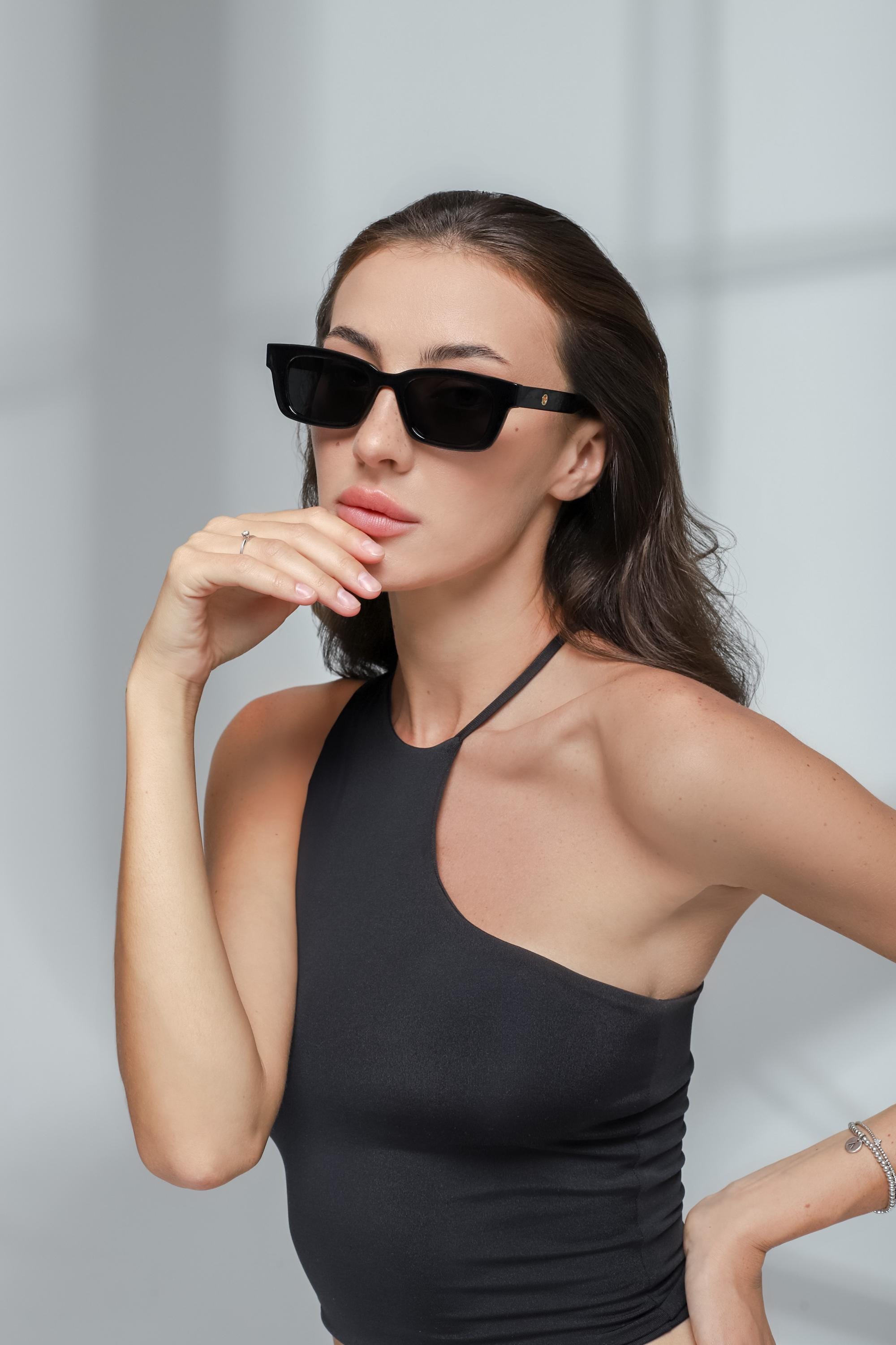 Small Rectangle Sunglasses Women | Polarized UV400 | Black  display picture 1