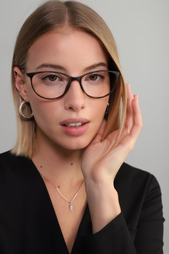 Small Cat Eye Glasses Frames in Black Color With Prescription 
