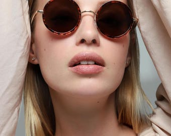 Round Circle Sunglasses for Women Men – Brown & Tortoise  display picture 3