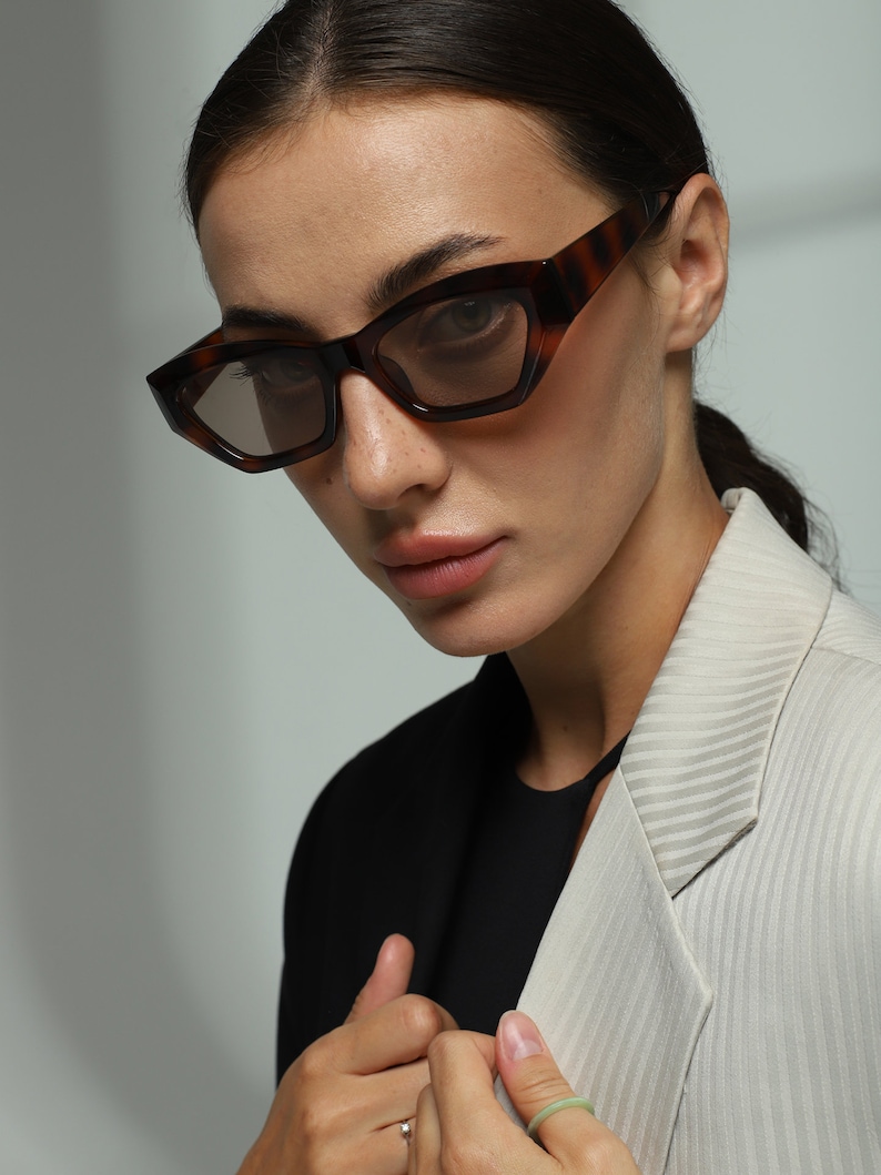 Cat eye sunglasses women black, tortoiseshell with polarized lenses UV400 Tortoise shell