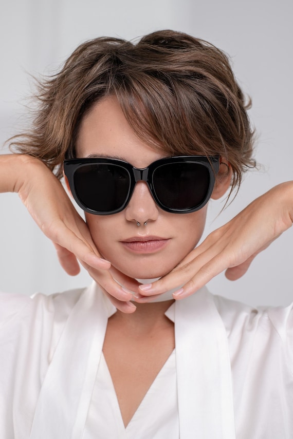 Oversized Black Sunglasses for Women | Polarized UV400 Sunglasses