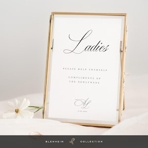 Letrero para cesta de artículos de aseo de boda para damas, letrero para baño de boda para damas, 5 diseños disponibles, 3 tamaños disponibles - SE SUMINISTRA SIN MARCO