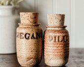 Vintage Spice Jar - Oregano and Dill Spice Jar Set Stoneware Pottery Spice Storage Jars with Cork Lids Vintage Spice Cellar Oregano Dill Jar