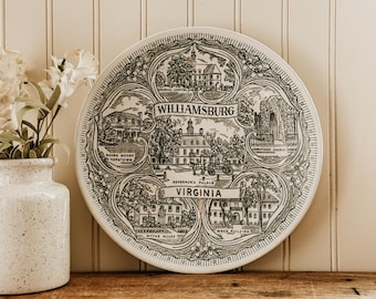 Vintage Souvenir Collectors Plate- Williamsburg Virginia Green Ironstone Decorative Collectors Plate Governor's palace Capitol Souvenir