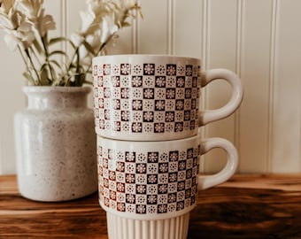 Vintage MCM McCoy Cream Daisy Mugs – Set of 2 Stackable Stoneware Coffee Cups