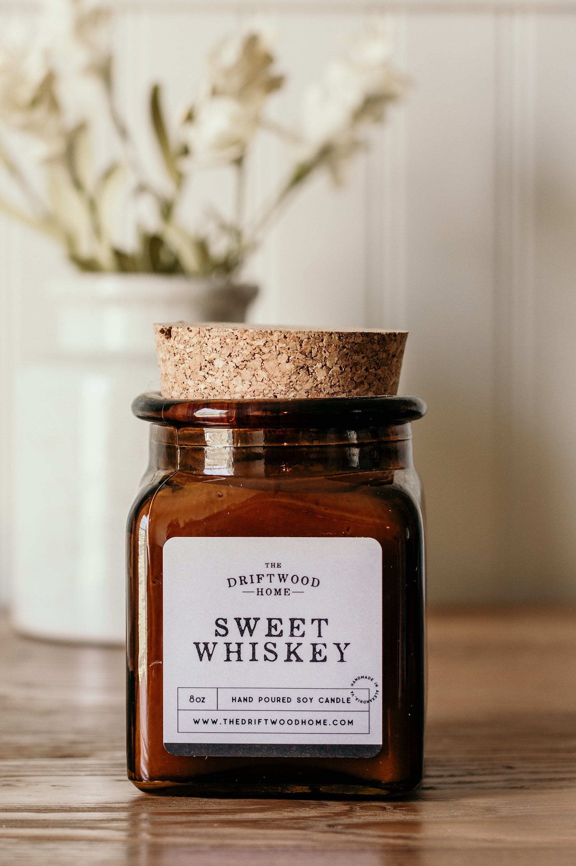 Apothecary Soy Candles - Sweet Vanilla Whiskey Natural Soy Candles Sweet Vanilla Cream Oak Barrel Whiskey Soy Candles Man Cave Bourbon