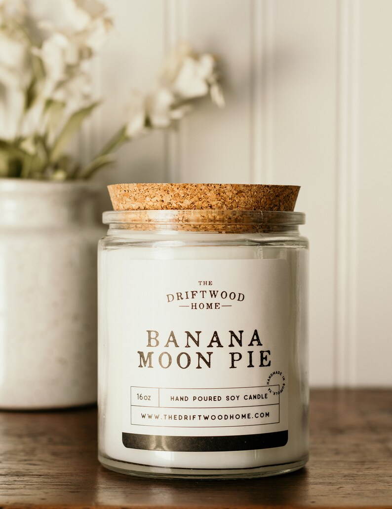 The Driftwood Home Apothecary Soy Candle - Thumbnail 2