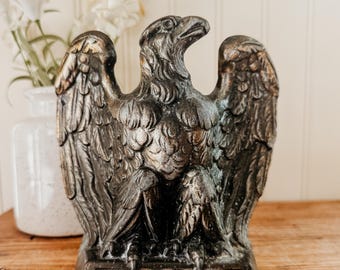 Vintage 1965 Cast Brass 1776 American Eagle - Patriotic Bookend Colonial Virginia Hampton Bookshelf Decor Revolution Theme decor