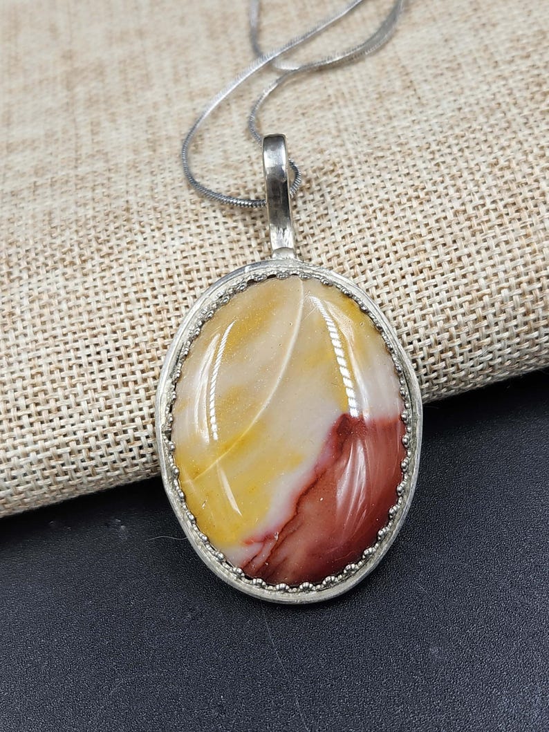 Desert Sunrise — Mookaite Jasper Pendant | Sterling Silver Stone Necklace bild 9