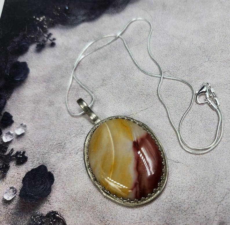 Desert Sunrise — Mookaite Jasper Pendant | Sterling Silver Stone Necklace bild 5