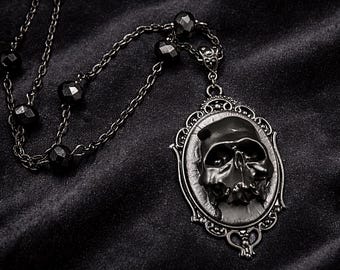 Hand-Painted Black Skull Cameo Necklace: Gothic Horror Pendant