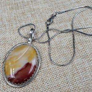 Desert Sunrise — Mookaite Jasper Pendant | Sterling Silver Stone Necklace bild 11
