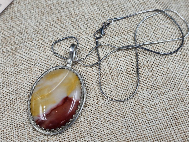Desert Sunrise — Mookaite Jasper Pendant | Sterling Silver Stone Necklace bild 11
